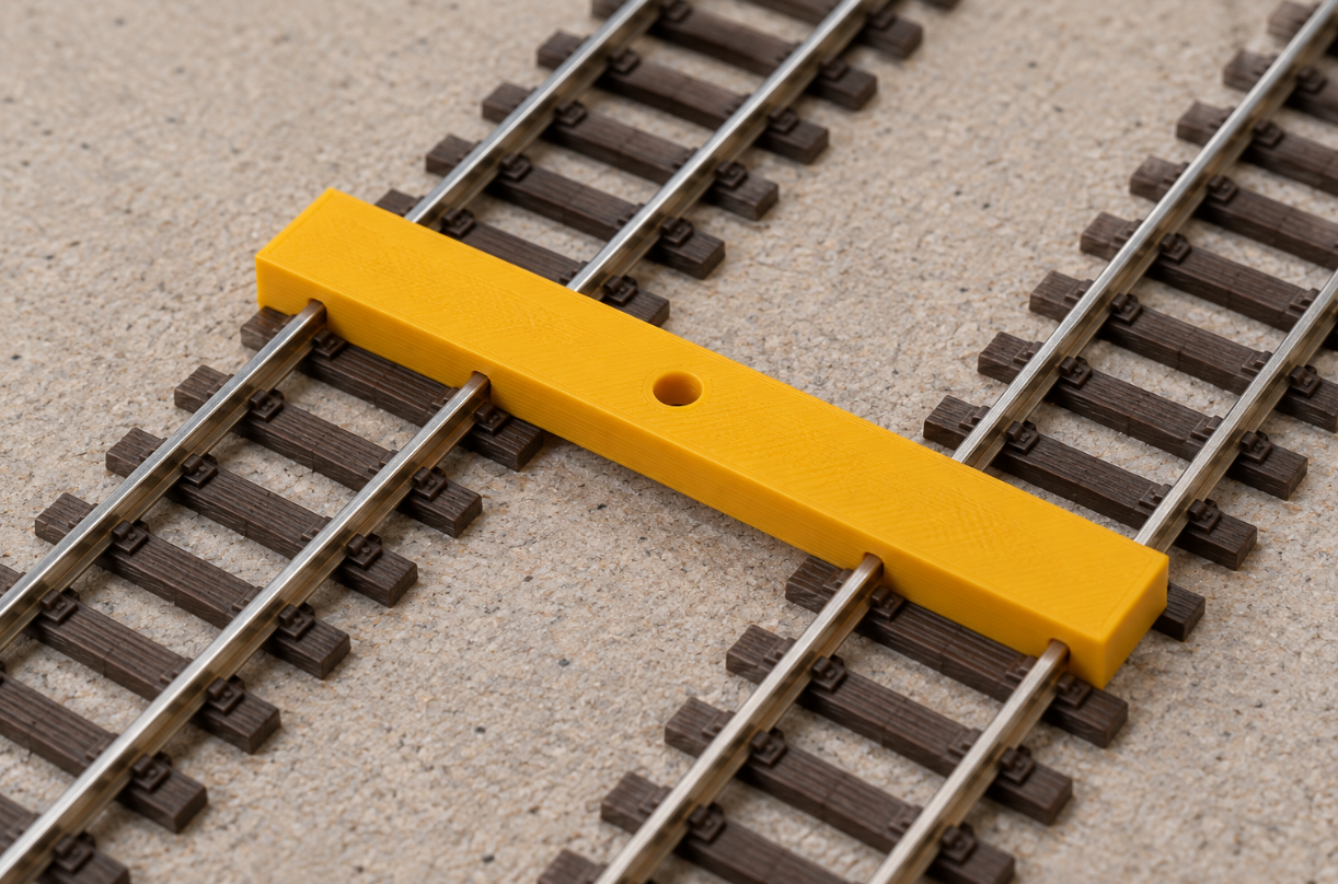 Gleisabstandslehre für zwei parallele Modellbahngleise