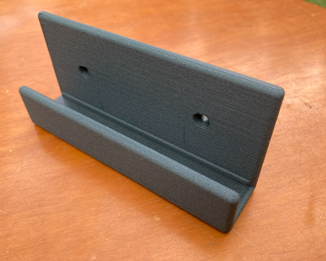 Wandhalterung mit U-Tasche für Tablet, Smartphone und Bedienpanel